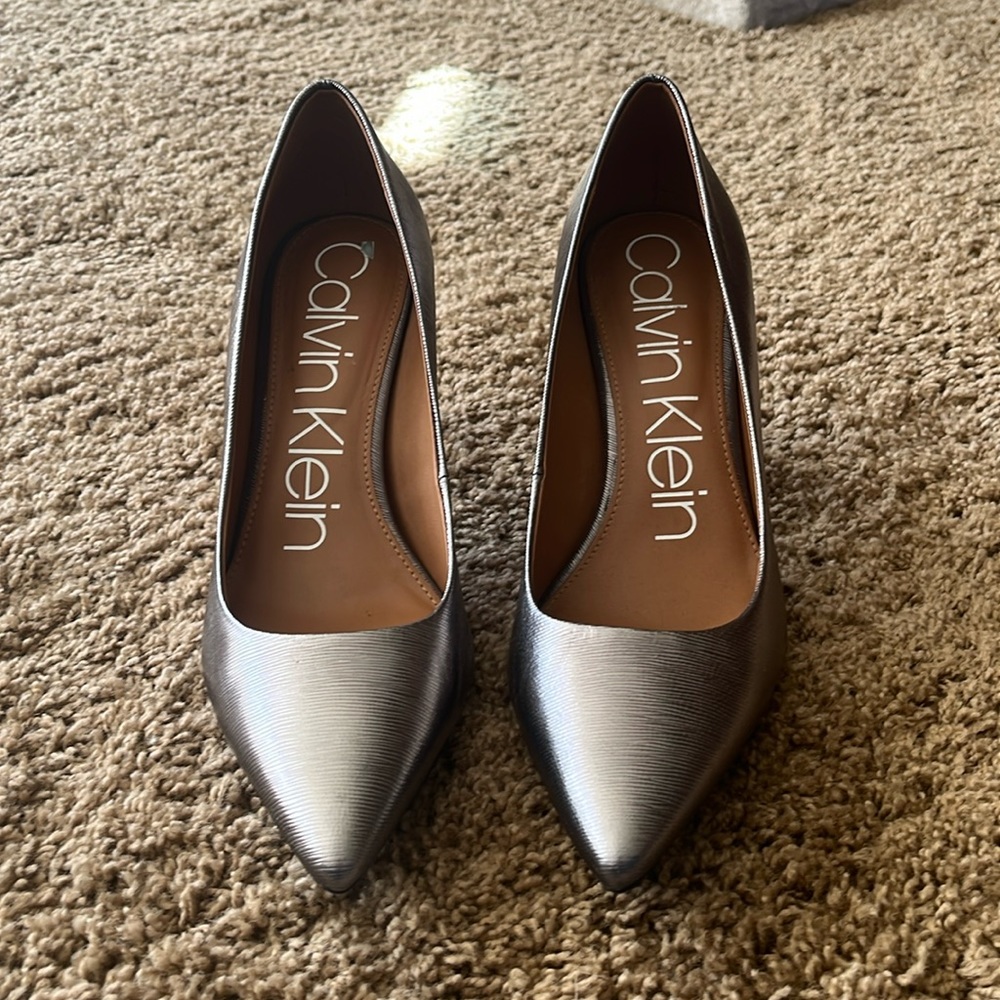 I have too many shoes and need to clean out my closet!
